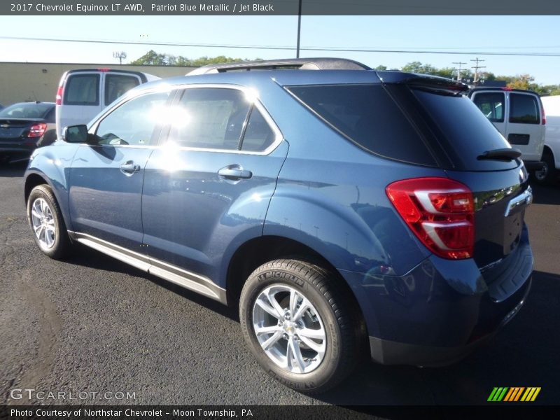 Patriot Blue Metallic / Jet Black 2017 Chevrolet Equinox LT AWD