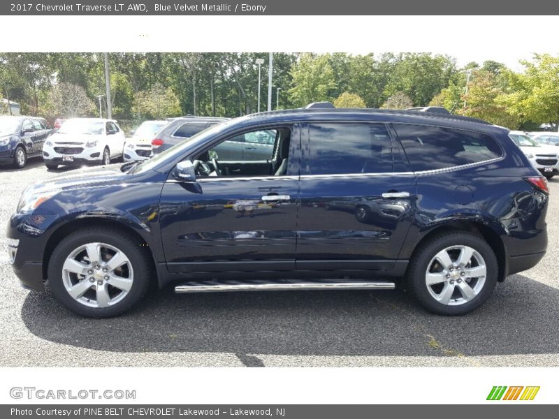 Blue Velvet Metallic / Ebony 2017 Chevrolet Traverse LT AWD