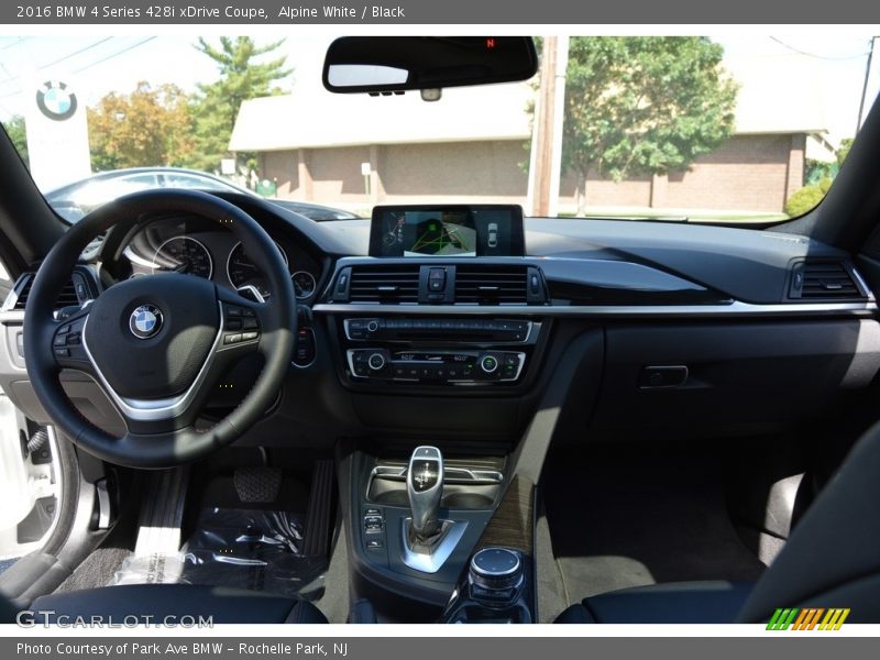 Alpine White / Black 2016 BMW 4 Series 428i xDrive Coupe