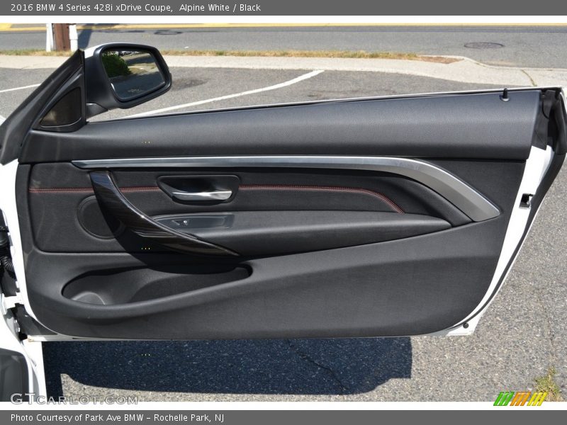 Alpine White / Black 2016 BMW 4 Series 428i xDrive Coupe