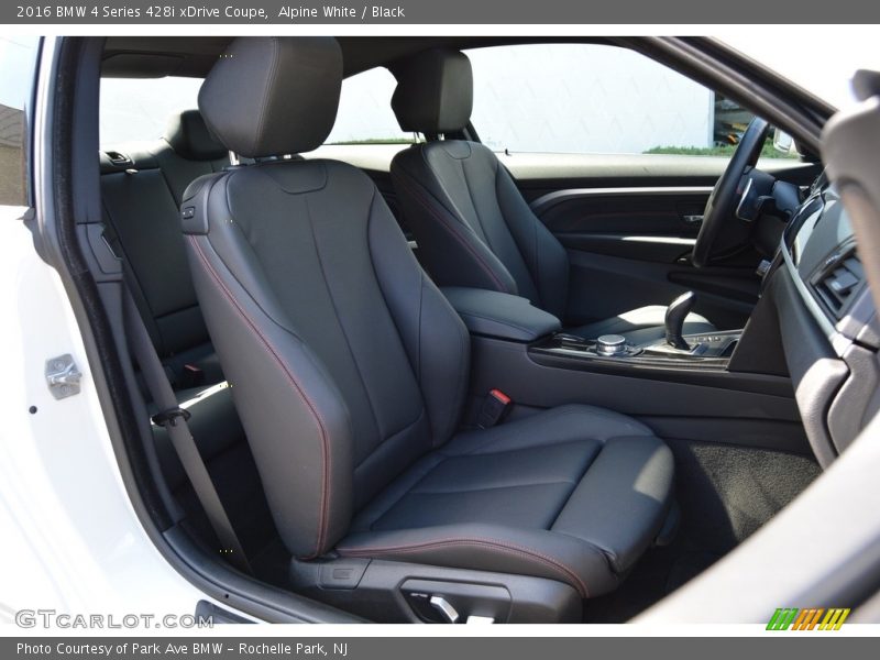 Alpine White / Black 2016 BMW 4 Series 428i xDrive Coupe
