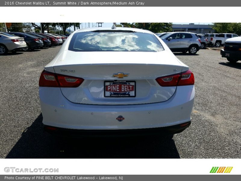 Summit White / Dark Atmosphere/Medium Ash Gray 2016 Chevrolet Malibu LT