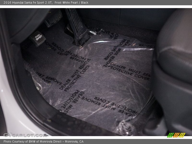 Frost White Pearl / Black 2016 Hyundai Santa Fe Sport 2.0T
