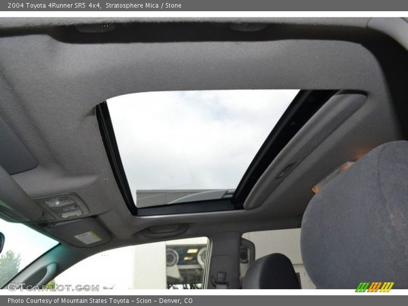 Stratosphere Mica / Stone 2004 Toyota 4Runner SR5 4x4