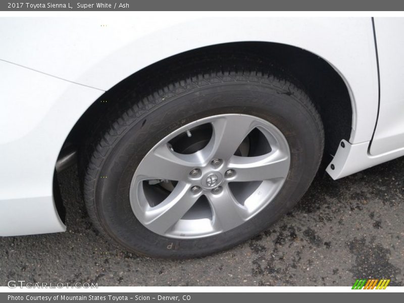  2017 Sienna L Wheel