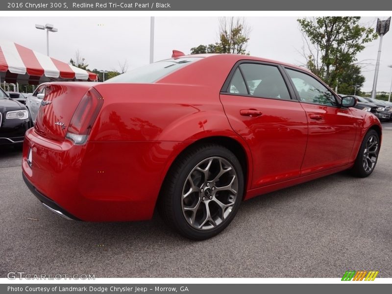 Redline Red Tri-Coat Pearl / Black 2016 Chrysler 300 S