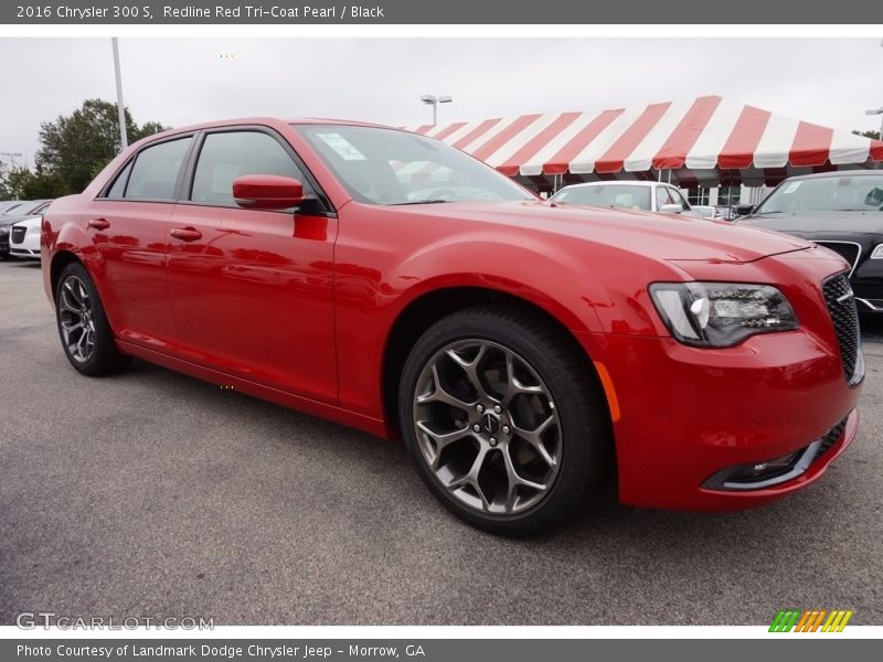 Redline Red Tri-Coat Pearl / Black 2016 Chrysler 300 S