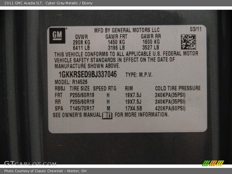 Cyber Gray Metallic / Ebony 2011 GMC Acadia SLT