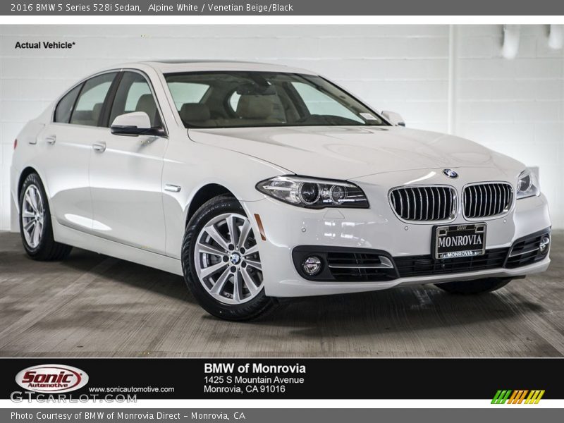 Alpine White / Venetian Beige/Black 2016 BMW 5 Series 528i Sedan
