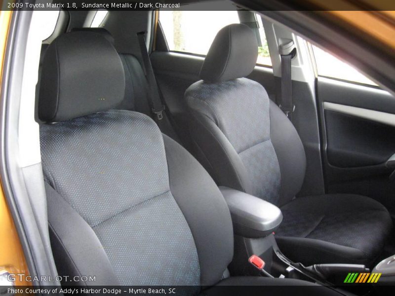 Sundance Metallic / Dark Charcoal 2009 Toyota Matrix 1.8