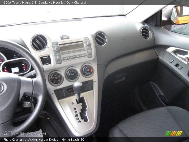 Sundance Metallic / Dark Charcoal 2009 Toyota Matrix 1.8