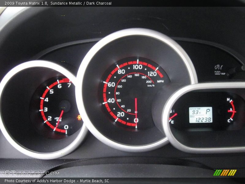 Sundance Metallic / Dark Charcoal 2009 Toyota Matrix 1.8
