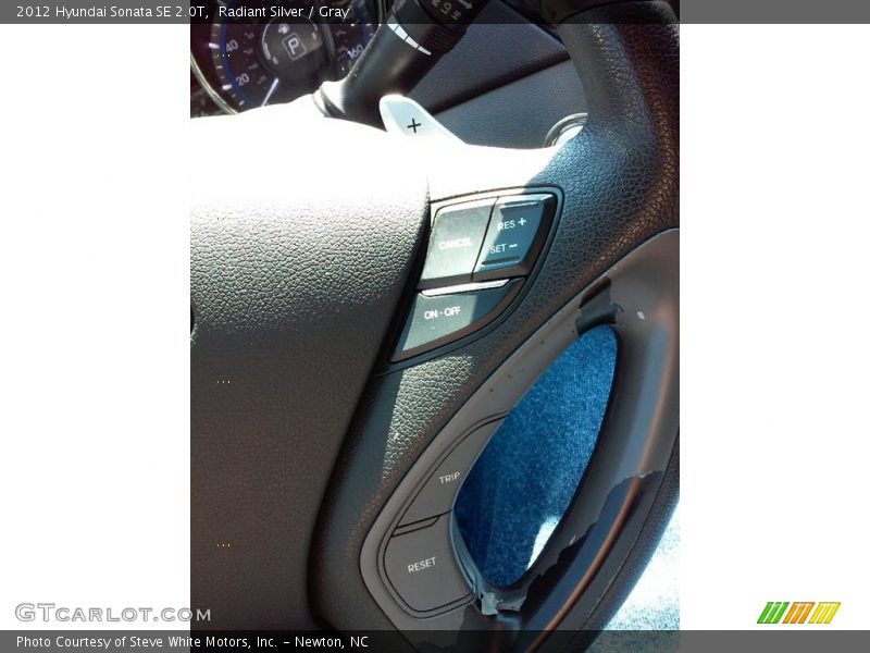 Radiant Silver / Gray 2012 Hyundai Sonata SE 2.0T