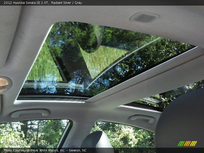 Radiant Silver / Gray 2012 Hyundai Sonata SE 2.0T