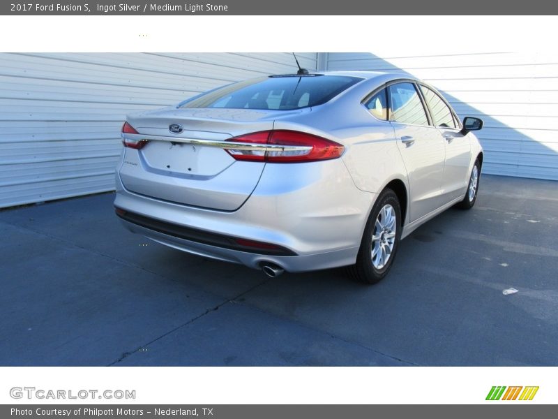 Ingot Silver / Medium Light Stone 2017 Ford Fusion S
