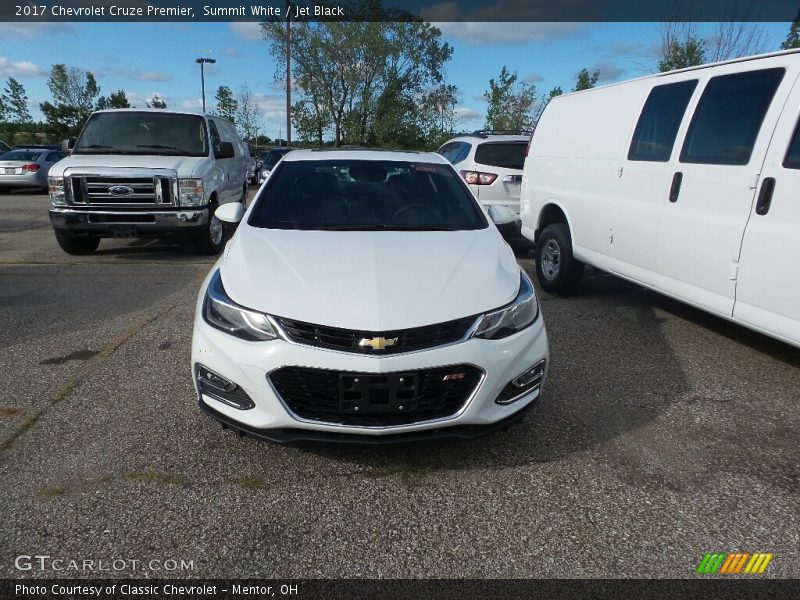 Summit White / Jet Black 2017 Chevrolet Cruze Premier