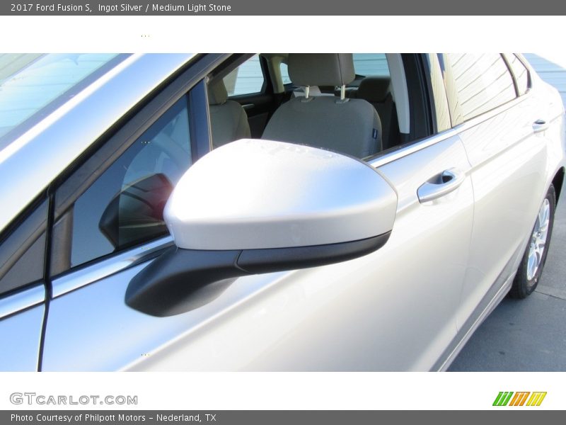 Ingot Silver / Medium Light Stone 2017 Ford Fusion S