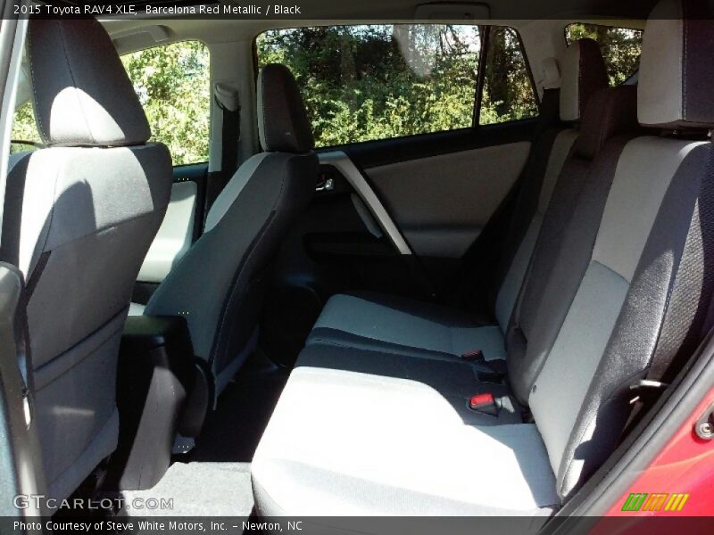 Barcelona Red Metallic / Black 2015 Toyota RAV4 XLE