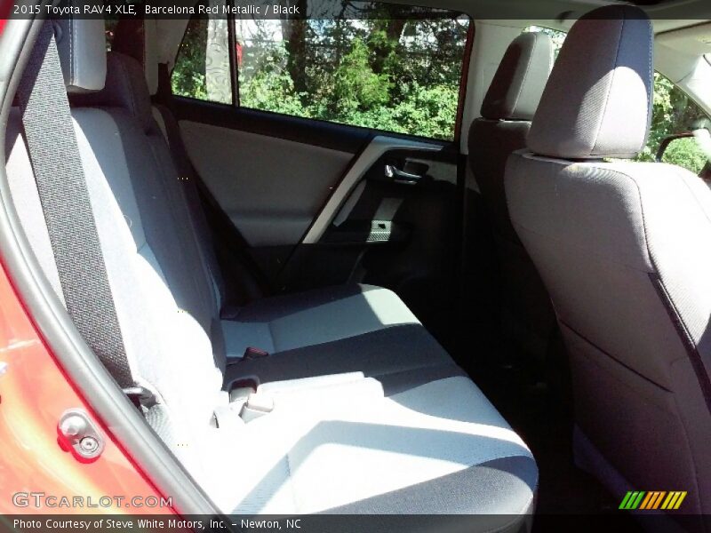 Barcelona Red Metallic / Black 2015 Toyota RAV4 XLE
