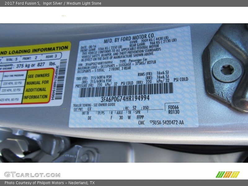 Ingot Silver / Medium Light Stone 2017 Ford Fusion S