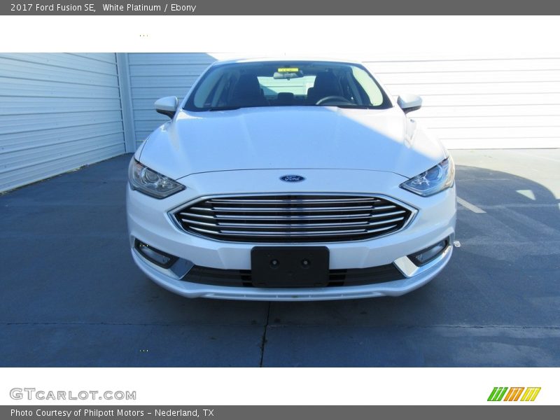 White Platinum / Ebony 2017 Ford Fusion SE