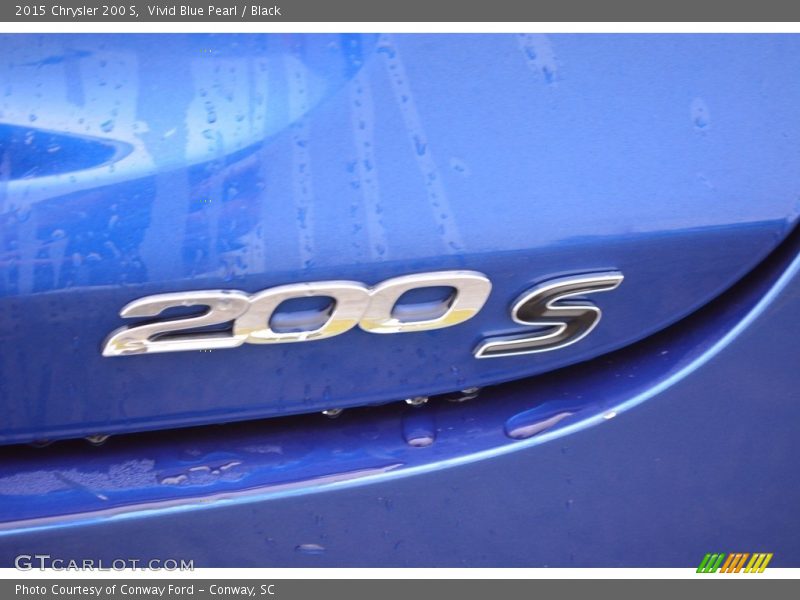 Vivid Blue Pearl / Black 2015 Chrysler 200 S