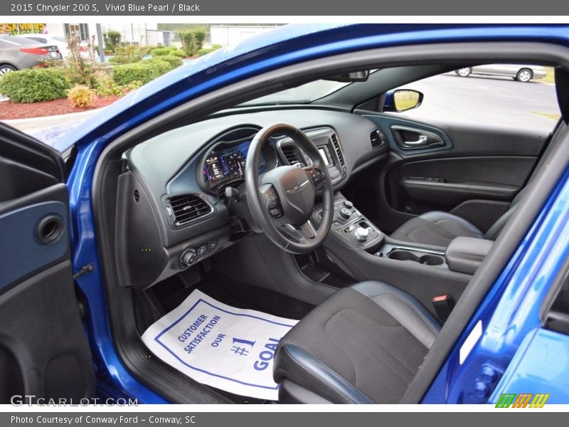 Vivid Blue Pearl / Black 2015 Chrysler 200 S