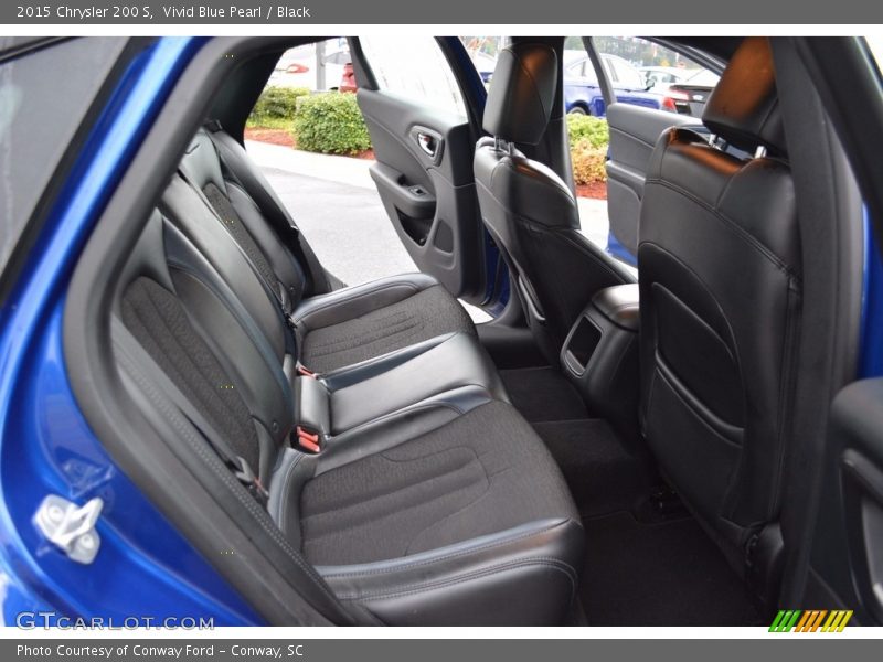Vivid Blue Pearl / Black 2015 Chrysler 200 S