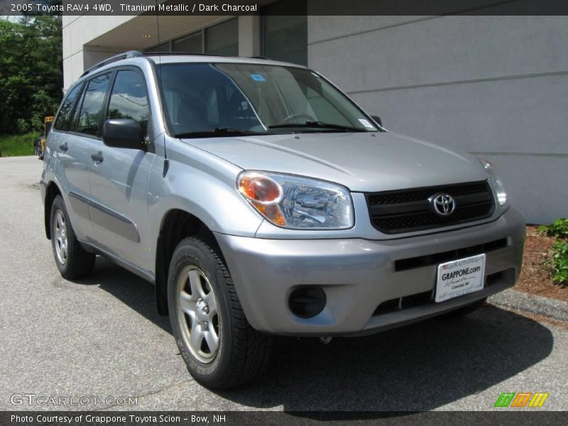 Titanium Metallic / Dark Charcoal 2005 Toyota RAV4 4WD