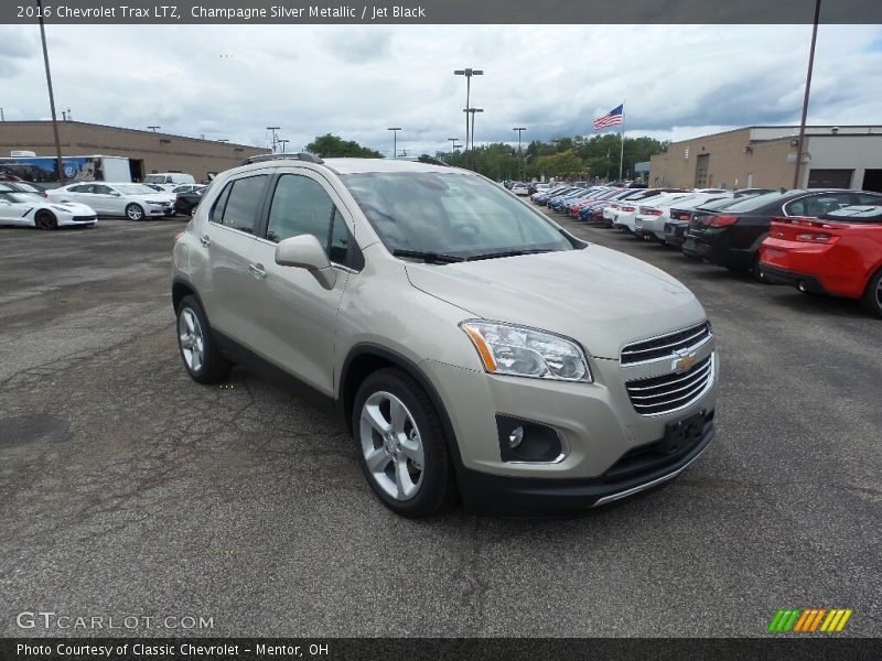Champagne Silver Metallic / Jet Black 2016 Chevrolet Trax LTZ