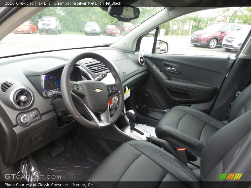 Champagne Silver Metallic / Jet Black 2016 Chevrolet Trax LTZ