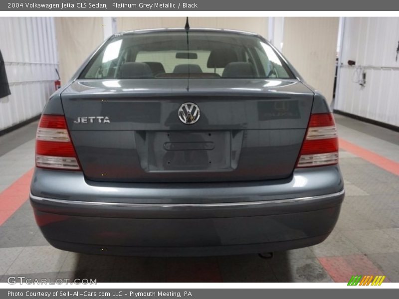 Platinum Grey Metallic / Black 2004 Volkswagen Jetta GLS Sedan