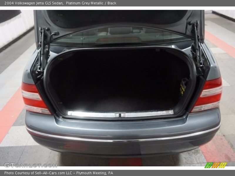 Platinum Grey Metallic / Black 2004 Volkswagen Jetta GLS Sedan