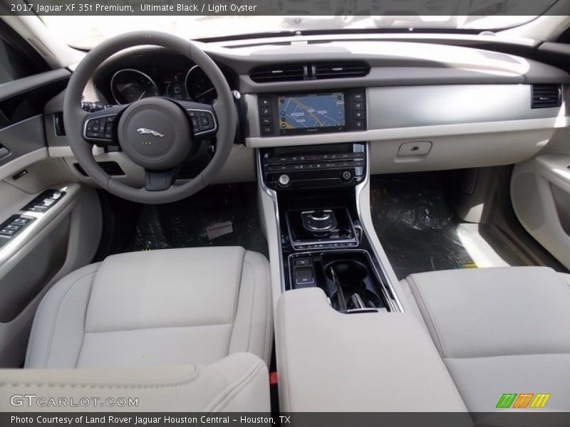 Ultimate Black / Light Oyster 2017 Jaguar XF 35t Premium