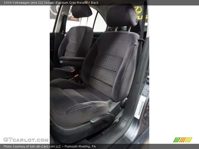 Platinum Grey Metallic / Black 2004 Volkswagen Jetta GLS Sedan