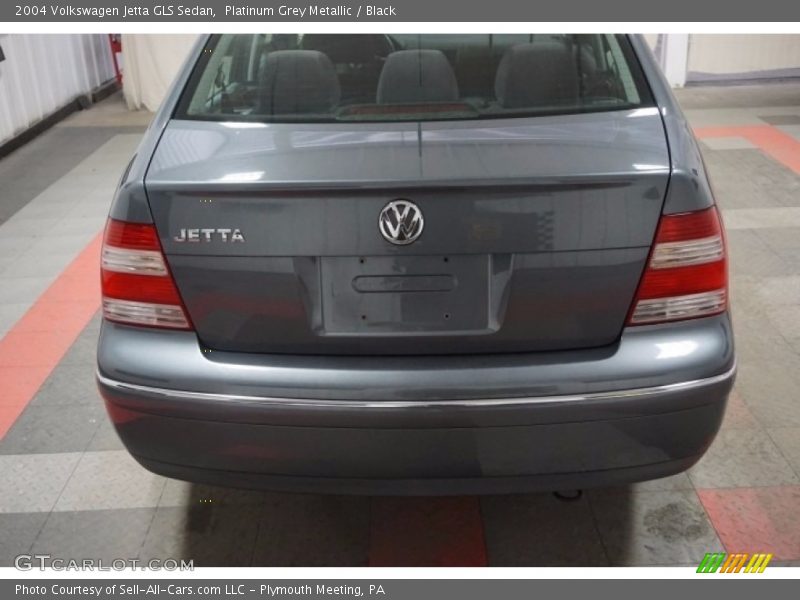 Platinum Grey Metallic / Black 2004 Volkswagen Jetta GLS Sedan