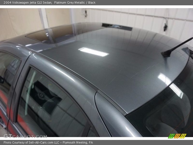 Platinum Grey Metallic / Black 2004 Volkswagen Jetta GLS Sedan