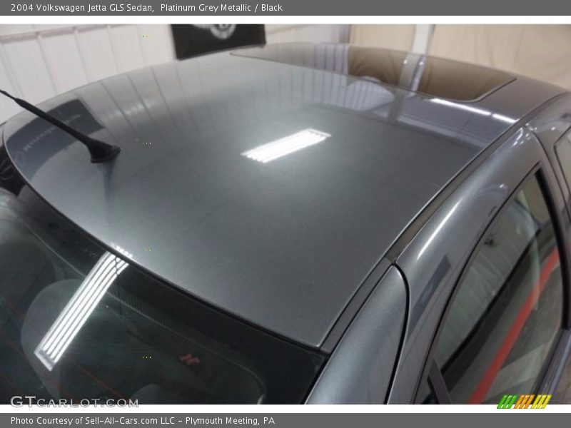 Platinum Grey Metallic / Black 2004 Volkswagen Jetta GLS Sedan