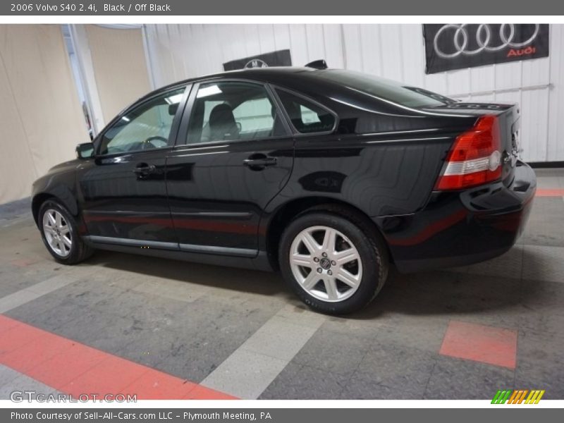 Black / Off Black 2006 Volvo S40 2.4i