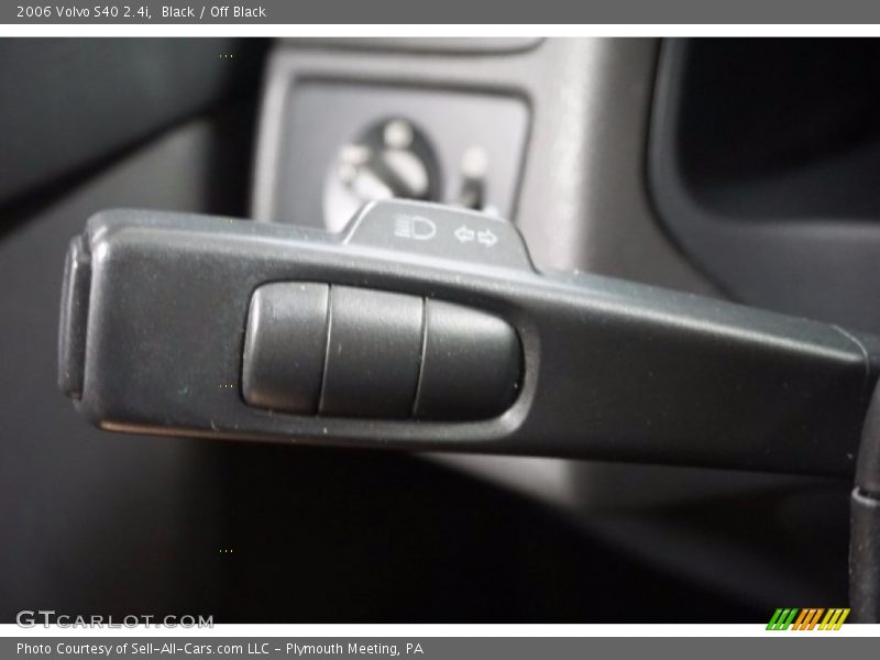 Black / Off Black 2006 Volvo S40 2.4i