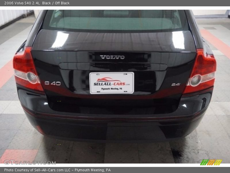 Black / Off Black 2006 Volvo S40 2.4i