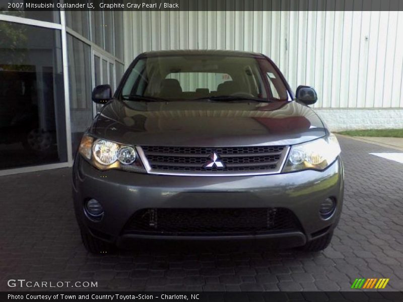 Graphite Gray Pearl / Black 2007 Mitsubishi Outlander LS