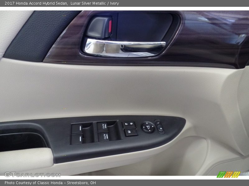 Lunar Silver Metallic / Ivory 2017 Honda Accord Hybrid Sedan