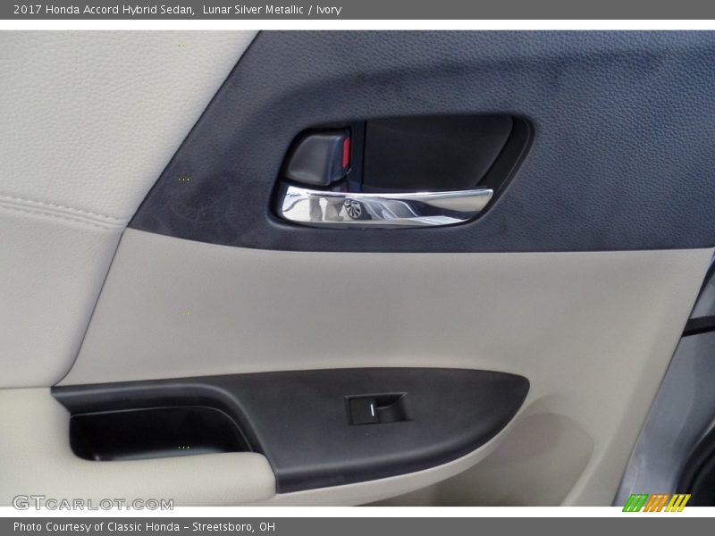 Lunar Silver Metallic / Ivory 2017 Honda Accord Hybrid Sedan
