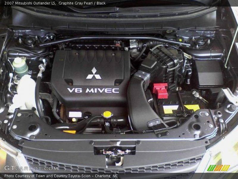 Graphite Gray Pearl / Black 2007 Mitsubishi Outlander LS