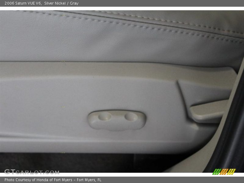 Silver Nickel / Gray 2006 Saturn VUE V6