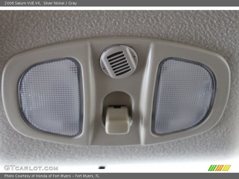 Silver Nickel / Gray 2006 Saturn VUE V6