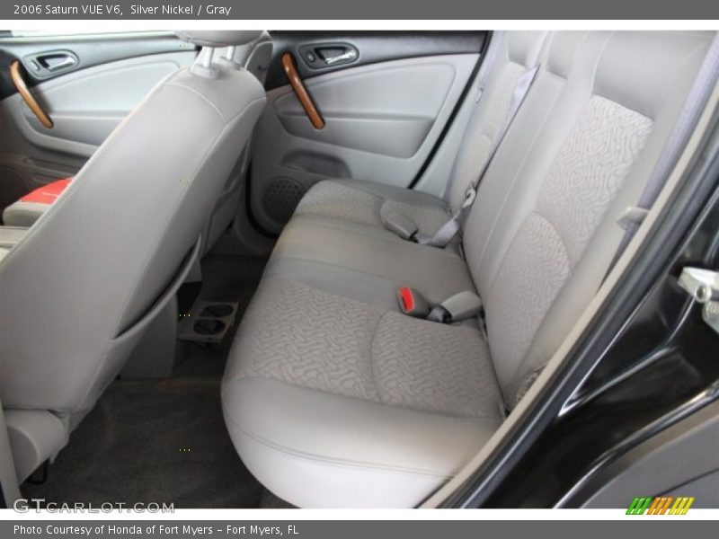 Silver Nickel / Gray 2006 Saturn VUE V6