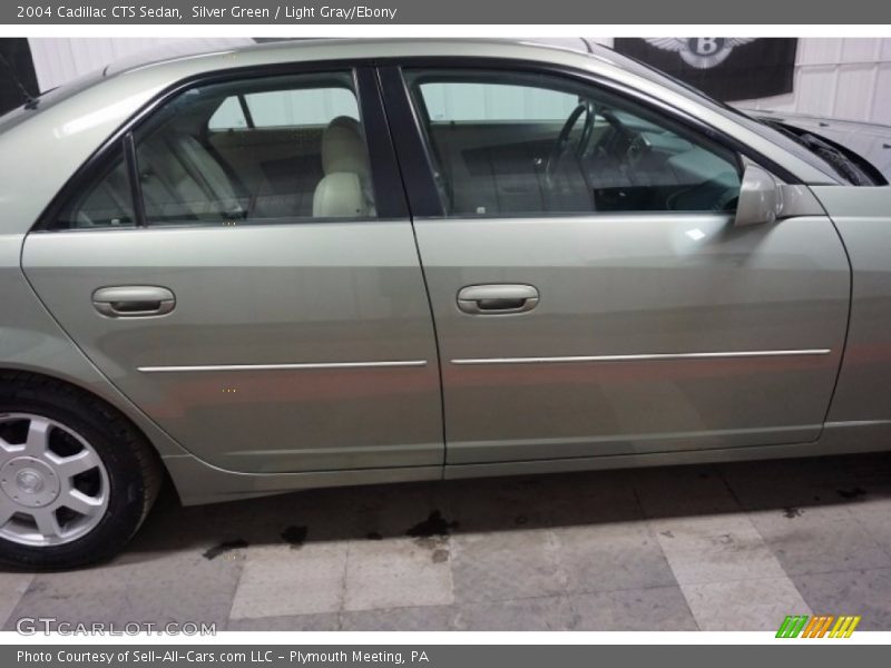 Silver Green / Light Gray/Ebony 2004 Cadillac CTS Sedan