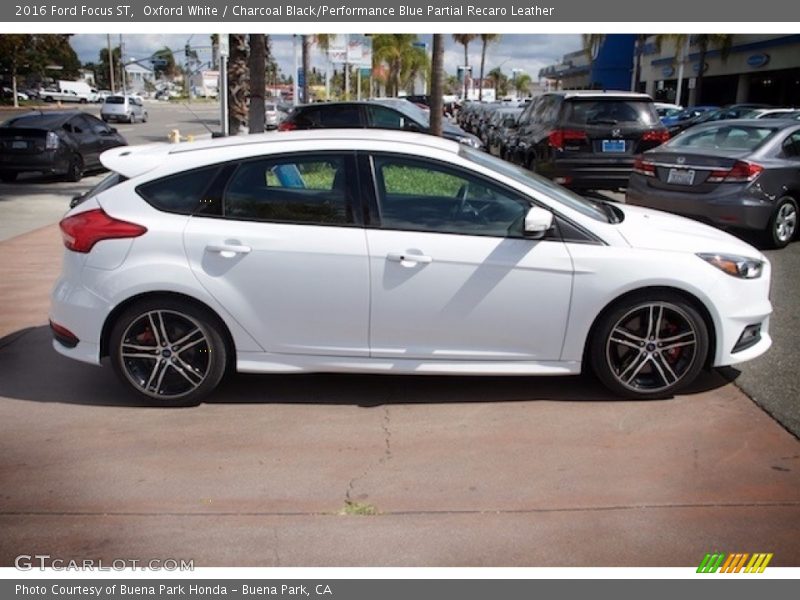 Oxford White / Charcoal Black/Performance Blue Partial Recaro Leather 2016 Ford Focus ST